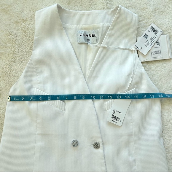 NWT!!! CHANEL women tunic top size 42 FR or 8 US Authentic Retail 3750$ - Picture 10 of 16